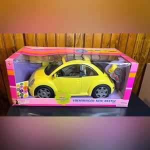 2000 Y2K Vintage Mattel Barbie VW Beetle Yellow Bug NWT